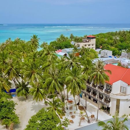Kaani Beach Hotel At Maafushi Exterior foto