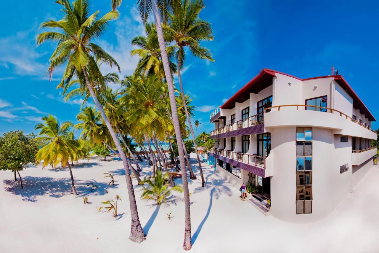 Kaani Beach Hotel At Maafushi Exterior foto