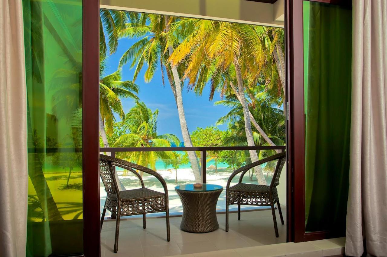 Kaani Beach Hotel At Maafushi Exterior foto